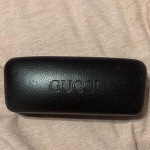 GUCCI glasses holder. Few small scuffs but otherwise in good shape! Brown/black